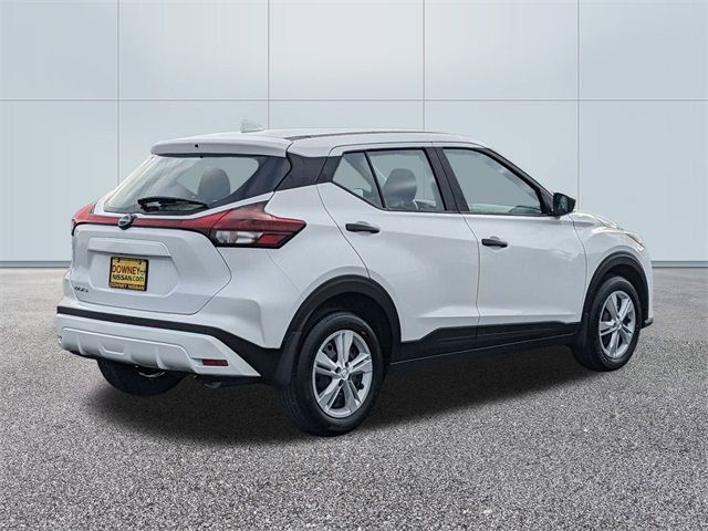 2024 Nissan Kicks S