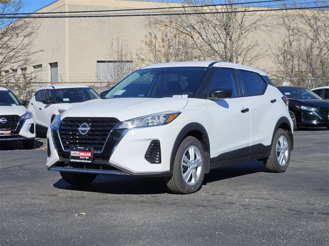 2024 Nissan Kicks S