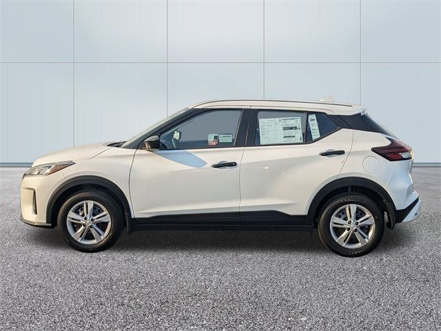 2024 Nissan Kicks S