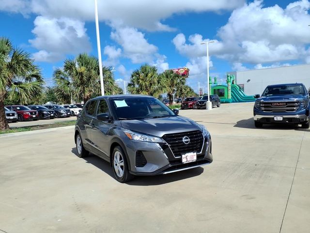 2024 Nissan Kicks S