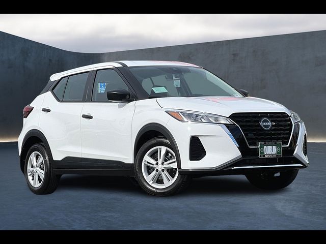 2024 Nissan Kicks S