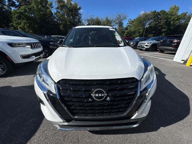 2024 Nissan Kicks S