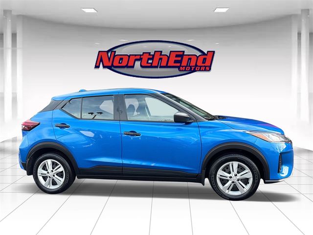 2024 Nissan Kicks S