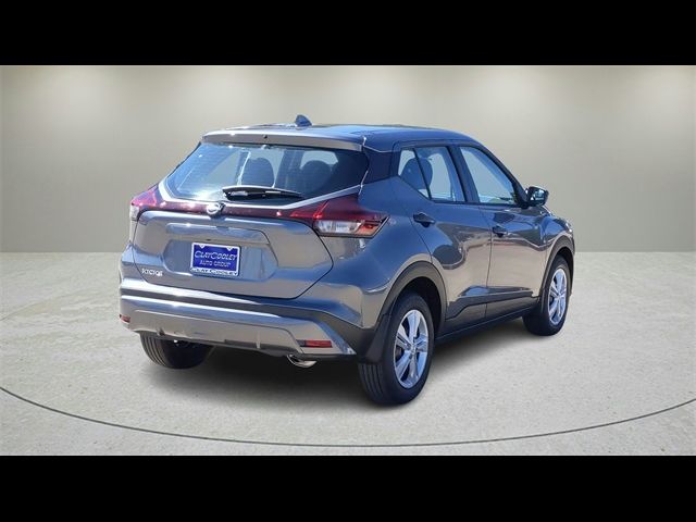 2024 Nissan Kicks S