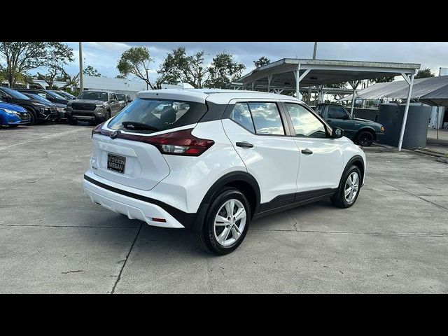 2024 Nissan Kicks S