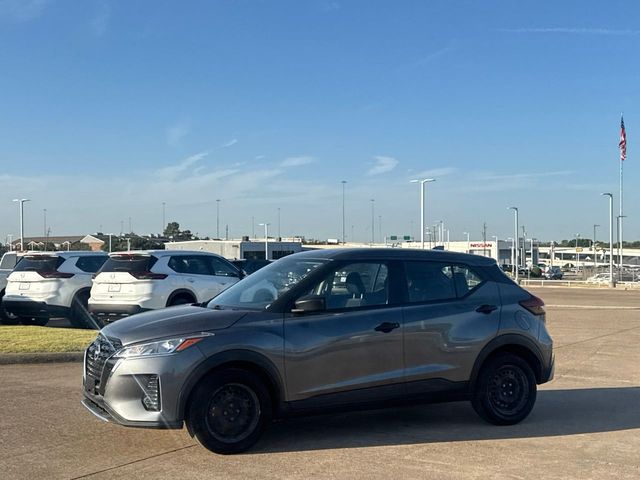 2024 Nissan Kicks S