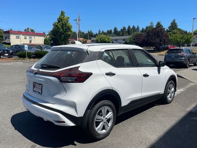 2024 Nissan Kicks S