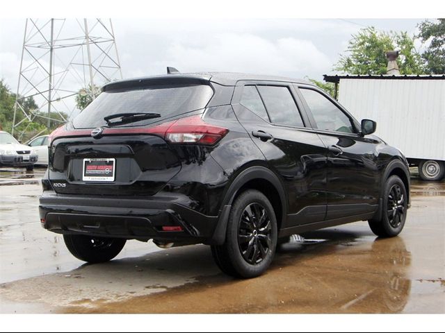 2024 Nissan Kicks S