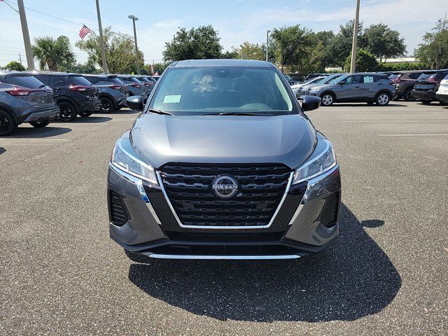 2024 Nissan Kicks S