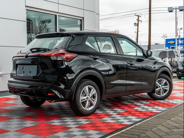 2024 Nissan Kicks S