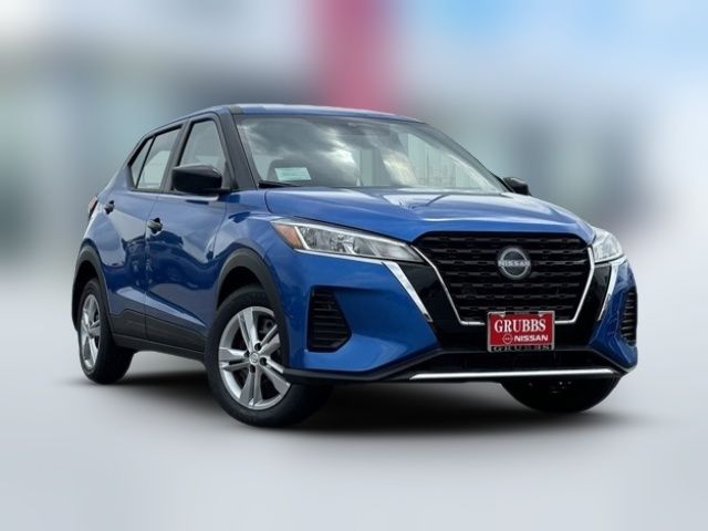 2024 Nissan Kicks S