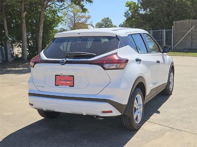 2024 Nissan Kicks S