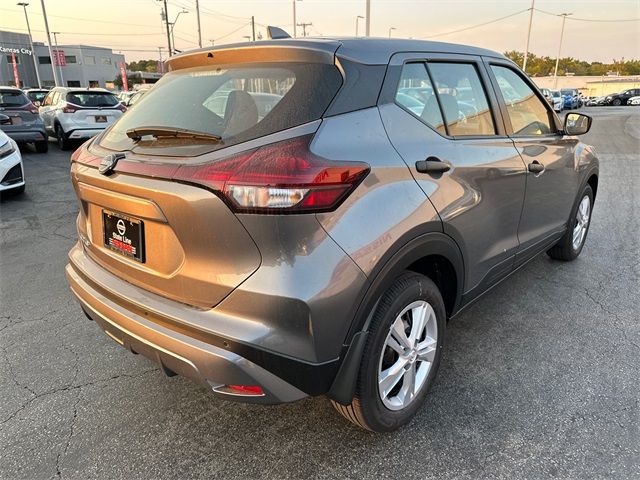 2024 Nissan Kicks S