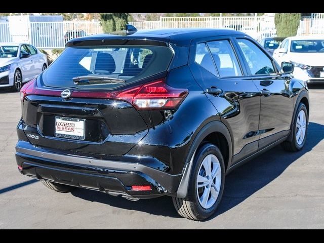 2024 Nissan Kicks S