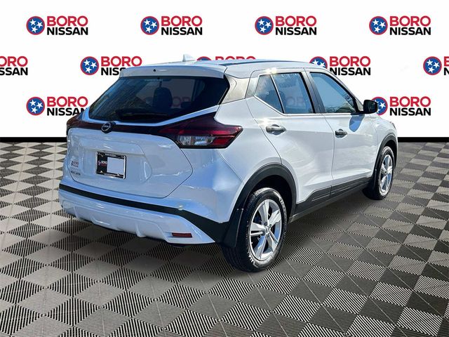 2024 Nissan Kicks S