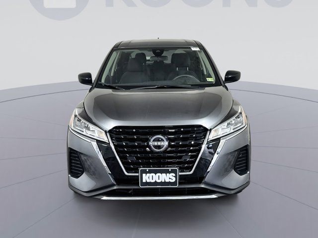 2024 Nissan Kicks S