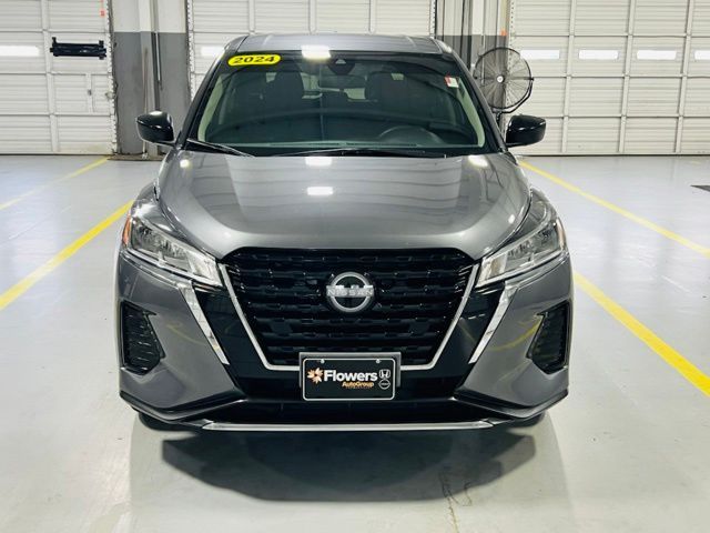2024 Nissan Kicks S
