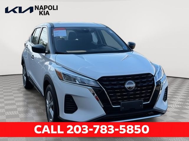 2024 Nissan Kicks S