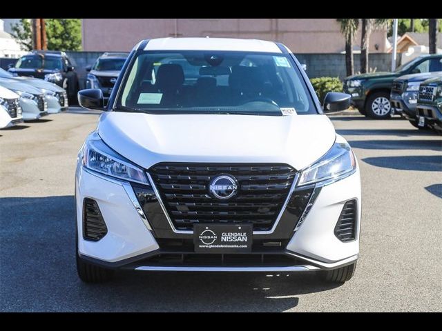 2024 Nissan Kicks S