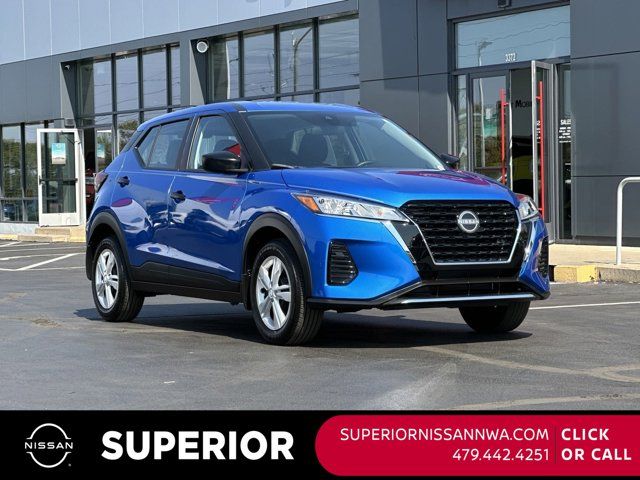 2024 Nissan Kicks S