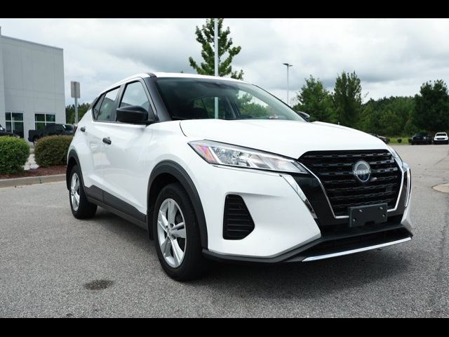 2024 Nissan Kicks S