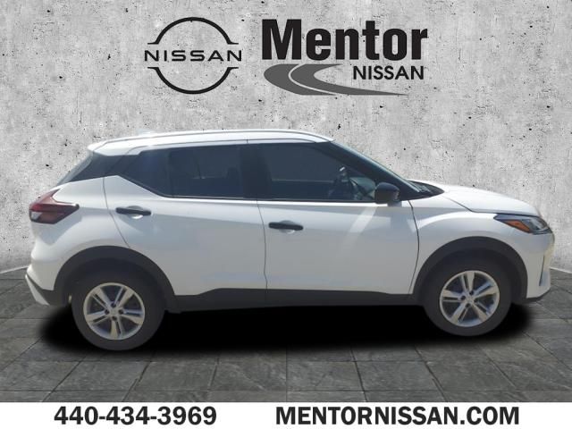 2024 Nissan Kicks S