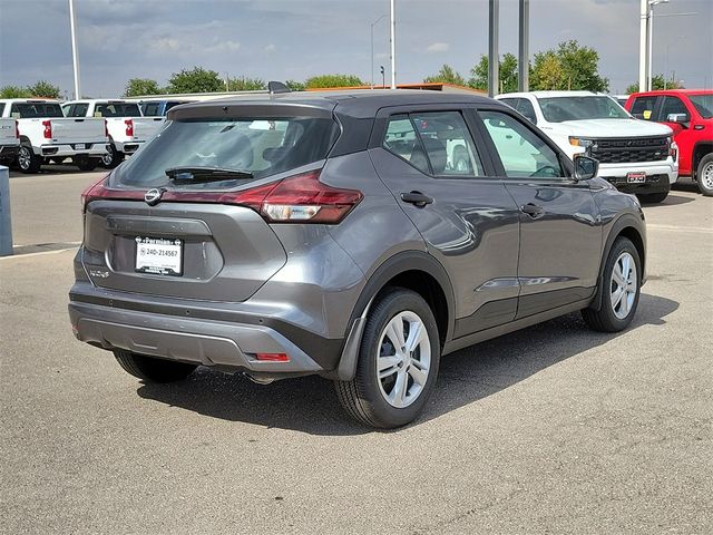 2024 Nissan Kicks S