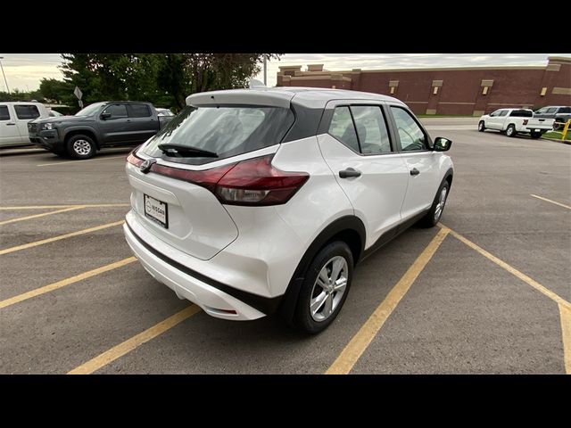 2024 Nissan Kicks S