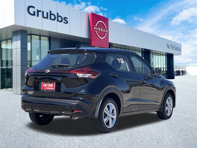 2024 Nissan Kicks S