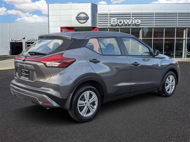 2024 Nissan Kicks S