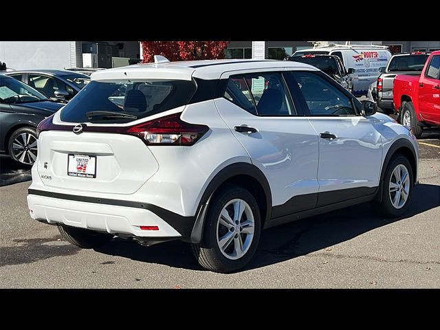 2024 Nissan Kicks S