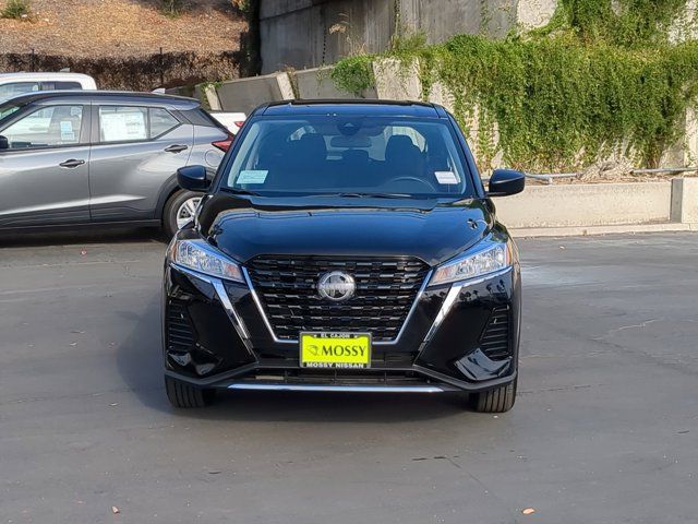 2024 Nissan Kicks S