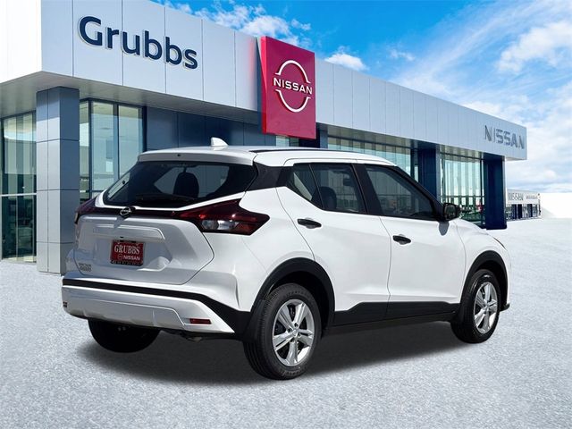 2024 Nissan Kicks S