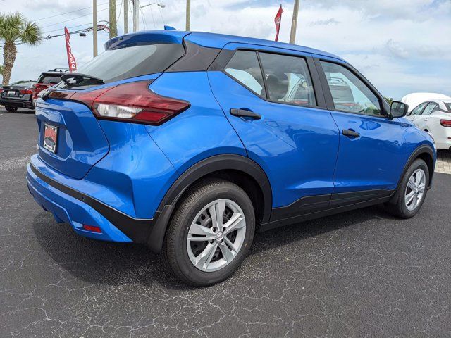 2024 Nissan Kicks S