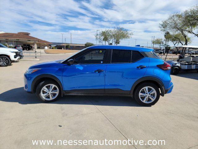 2024 Nissan Kicks S