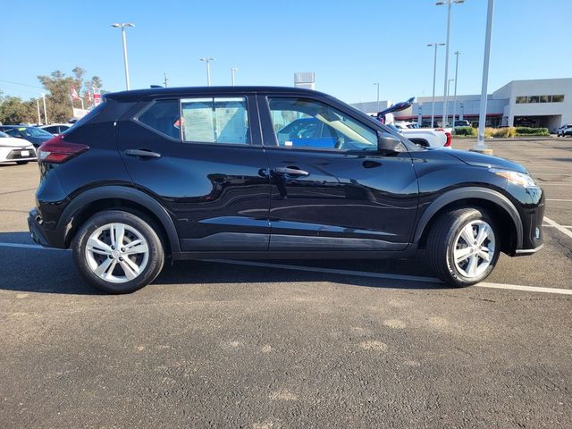2024 Nissan Kicks S