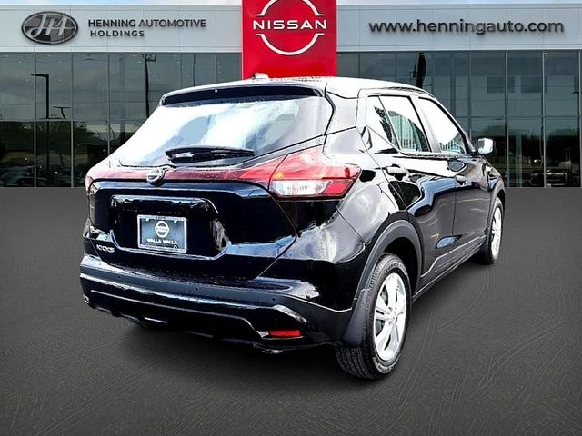 2024 Nissan Kicks S