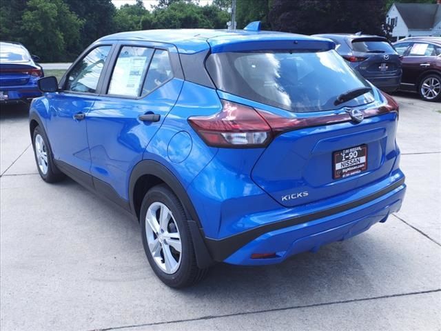 2024 Nissan Kicks S