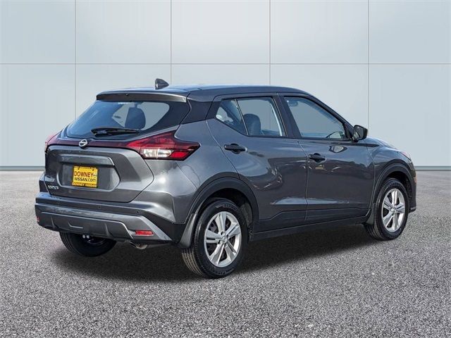 2024 Nissan Kicks S