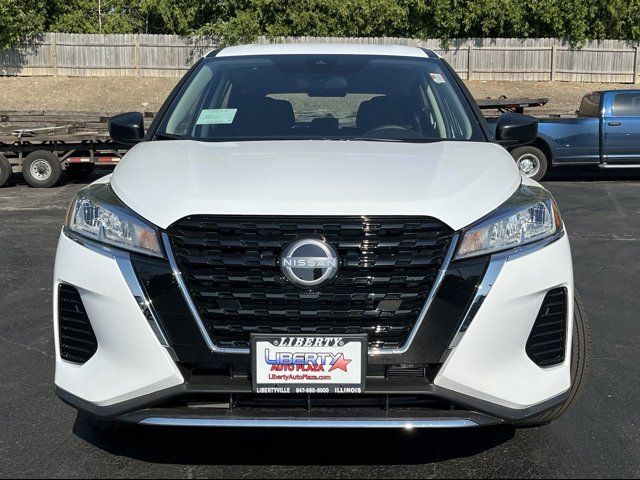 2024 Nissan Kicks S