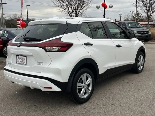 2024 Nissan Kicks S