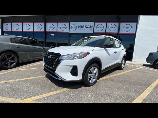 2024 Nissan Kicks S