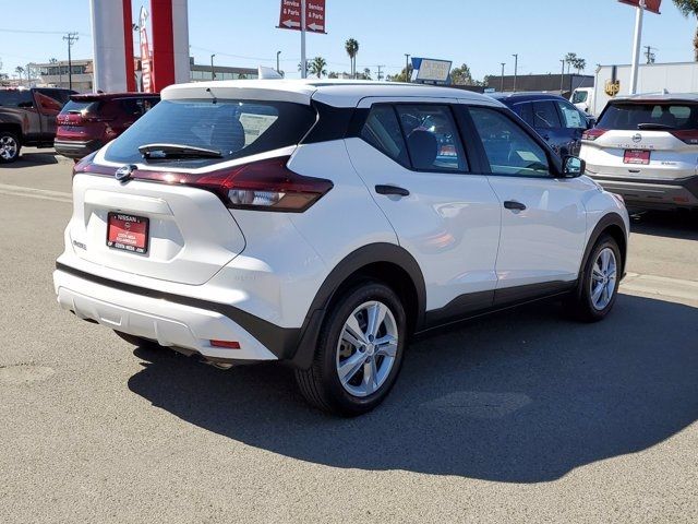 2024 Nissan Kicks S