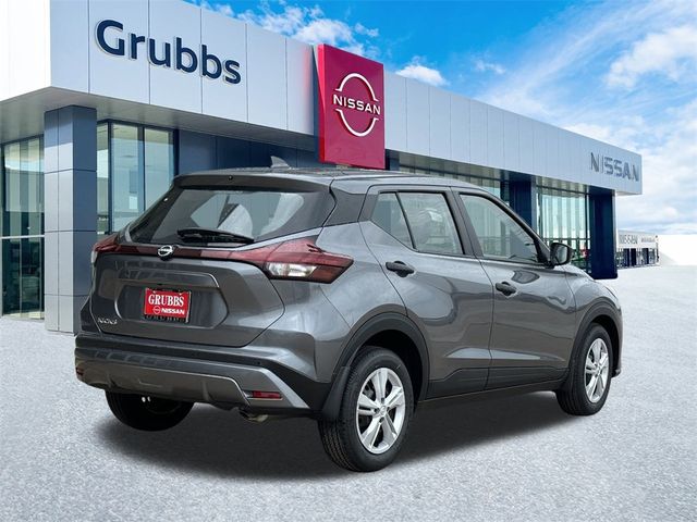 2024 Nissan Kicks S