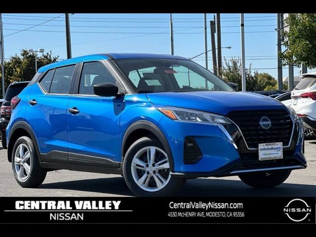 2024 Nissan Kicks S