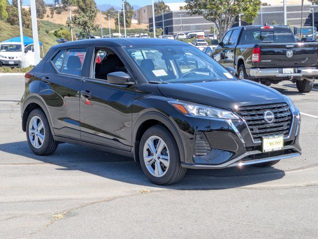 2024 Nissan Kicks S