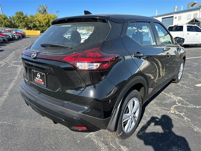 2024 Nissan Kicks S