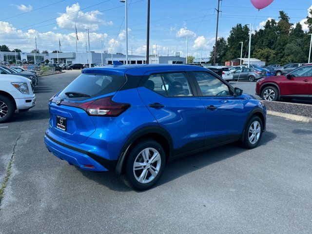 2024 Nissan Kicks S