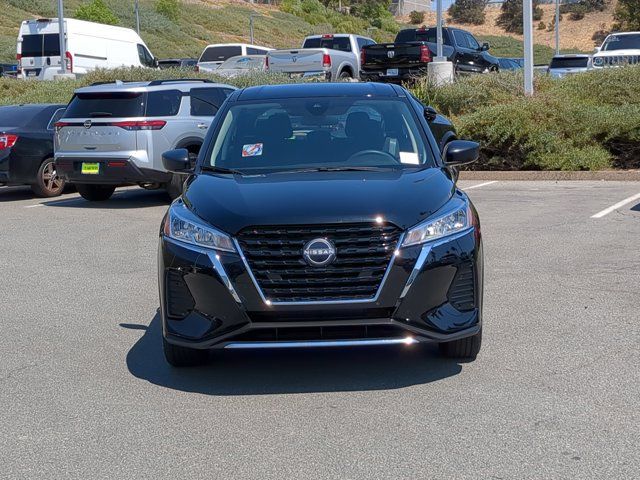 2024 Nissan Kicks S