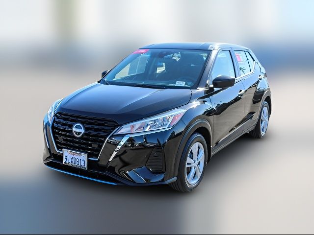 2024 Nissan Kicks S